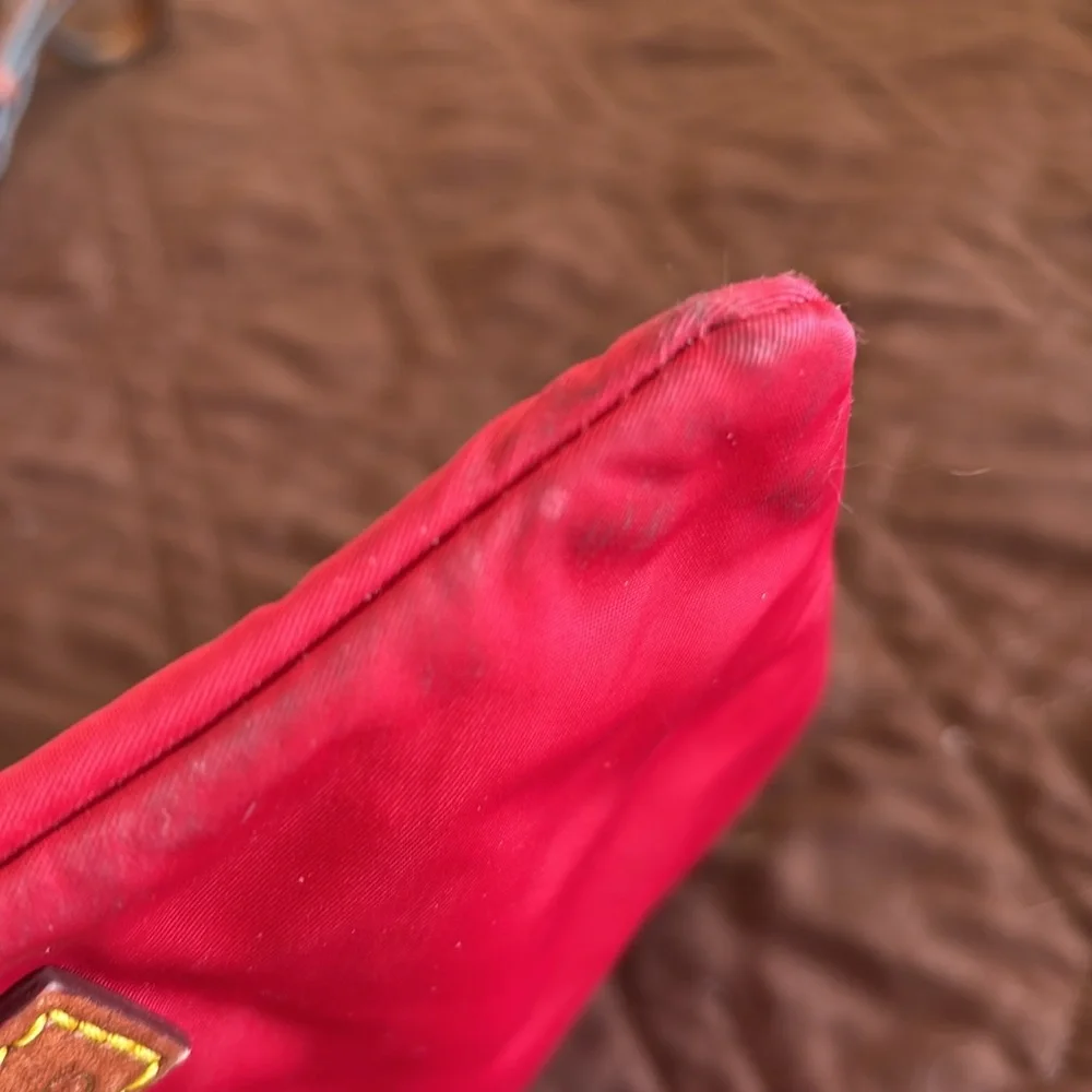 Vintage Dooney and Bourke red crossbody.